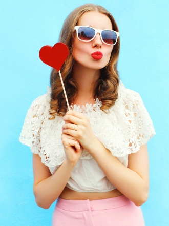 Cuando te gustan dos personas a la vez: ¿cómo elegir?