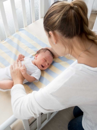 El significado de soñar que tienes un bebé y se muere