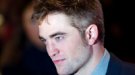 La venganza de Robert Pattinson a Kristen Stewart: tres mujeres en la cama