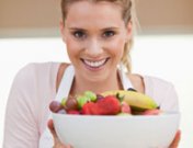 Falsos mitos: cenar sólo fruta adelgaza