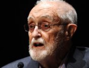 El silencioso funeral de José Luis Sampedro: su viuda, su obra y el 15M