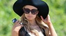 Las pintas de Paris Hilton con su novio River Viiperi en la playa