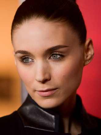 El desnudo de Rooney Mara en el cartel de 'Los hombres que no amaban a las mujeres'