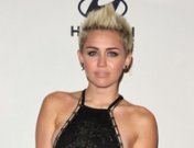 El cambio de look de Miley Cyrus: de niña buena a rockera de corazón