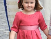 Vestidos de bautizo para niñas: cómo vestirlas para una celebración