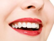 El cuidado de los dientes en la menopausia: mantén bonita tu dentadura