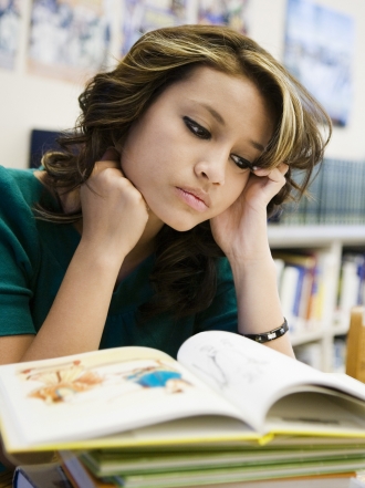 El significado de soñar que pierdes los libros de clase: ¿eres responsable?