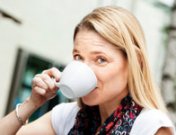 Peligros de consumir cafeína en la menopausia