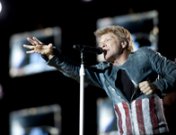 Bon Jovi triunfa en España... y sin cobrar: un concierto de crisis