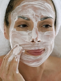 Limpieza facial profesional: pasos, beneficios y precio