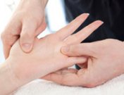 Entumecimiento y hormigueo en la menopausia: causas y remedios