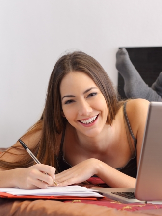 Cómo hacer una carta de amor divertida