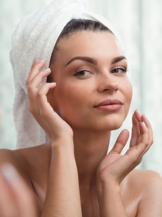 Cuidado facial para caras con piel seca