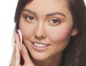 Cuidados faciales para la cara con piel mixta