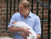 El Príncipe Guillermo: un padre moderno que firma ‘Wills’ en el registro de su hijo Jorge