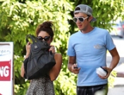 Selena Gomez se esconde para no ser descubierta con ¿su nuevo novio?