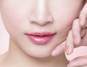 Tipos de lifting facial para rejuvenecer la cara