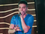 Tom Parker casi muere atropellado por correr borracho por la carretera