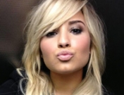 Demi Lovato pierde la inocencia: intentan vender sus fotos desnuda