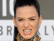 MTV VMA 2013: las gafas de sol de Lady Gaga y el aparato de Katy Perry que nadie entiende