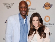 Khloe Kardashian se divorcia de Lamar Odom por ser adicto al crack