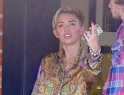 Una vez más, la peor cara de Miley Cyrus, ¿buen ejemplo para sus fans más jóvenes?