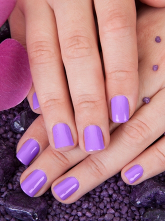 Mímate con una manicura nutritiva: uñas bellas y sanas
