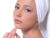 Combate las zonas grasas de la cara: cómo lograr una piel perfecta