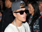 Justin Bieber vuelve a su look infantil