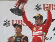 Fernando Alonso tendrá dos compañeros en Ferrari: Dasha Kapustina y Raikkonen