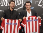 Mario Casas y Hugo Silva calientan el derbi: son del Atlético de Madrid