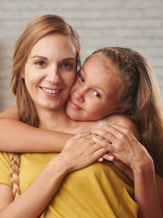 Cómo preparar a tu hija para su primera menstruación