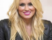 Look de Carolina Cerezuela, una mamá en forma