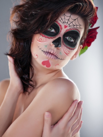 Cuidado facial ante el maquillaje de Halloween: protege tu cara