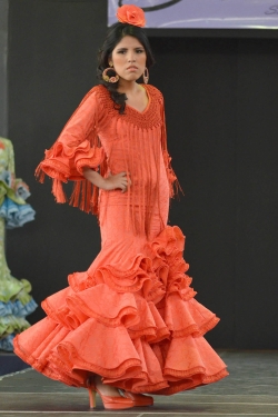 Chabelita, hija de Isabel Pantoja, sobre la pasarela