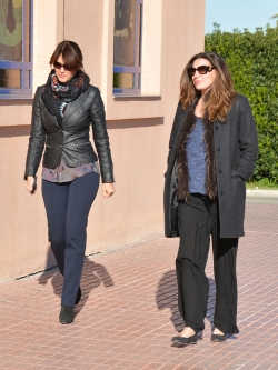 Fabiola Martínez, mujer de Bertín Osborne y su hija Eugenia a la llegada al crematorio