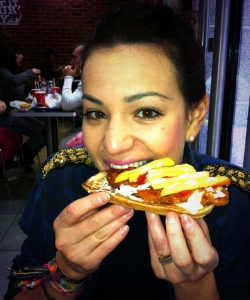 Sonia Walls, de GH 14, disfrutando de una cena con Kristian