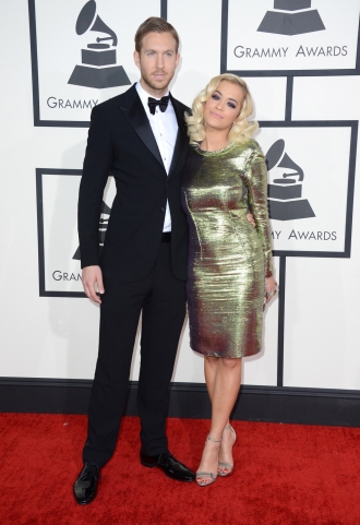 Rita Ora y Calvin Harris pasearon su amor por los Grammy 2014
