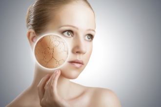 Una piel seca resta luminosidad y suavidad a nuestro cuerpo