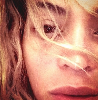 Beyoncé, sin maquillaje: su look de recién levantada