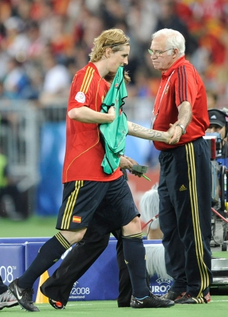 Luis Aragonés, con Fernando Torres en la Selección Española