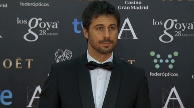 Hugo Silva, en la alfombra roja de los Goya 2014