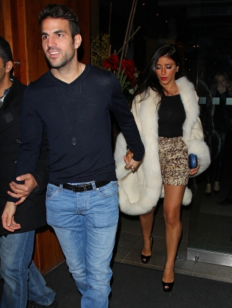 Cesc Fàbregas y su novia, Daniella Seeman disfrutaron de una cena romántica en Londres