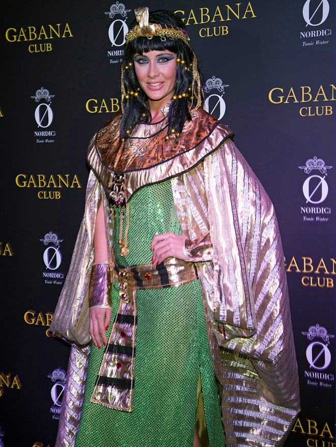 Elisabeth Reyes, de Cleopatra en los Carnavales 2014