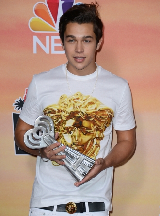 Austin Mahone, rey de Instagram en los iHeart Radio Music Awards 2014