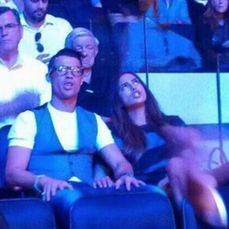 Cristiano Ronaldo, un gafapasta e Irina Shayk, en la noche más aburrida de su vida