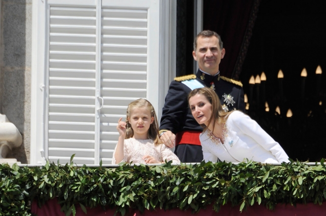 Letizia y Felipe, reyes de España, junto a Leonor, Princesa de Asturias