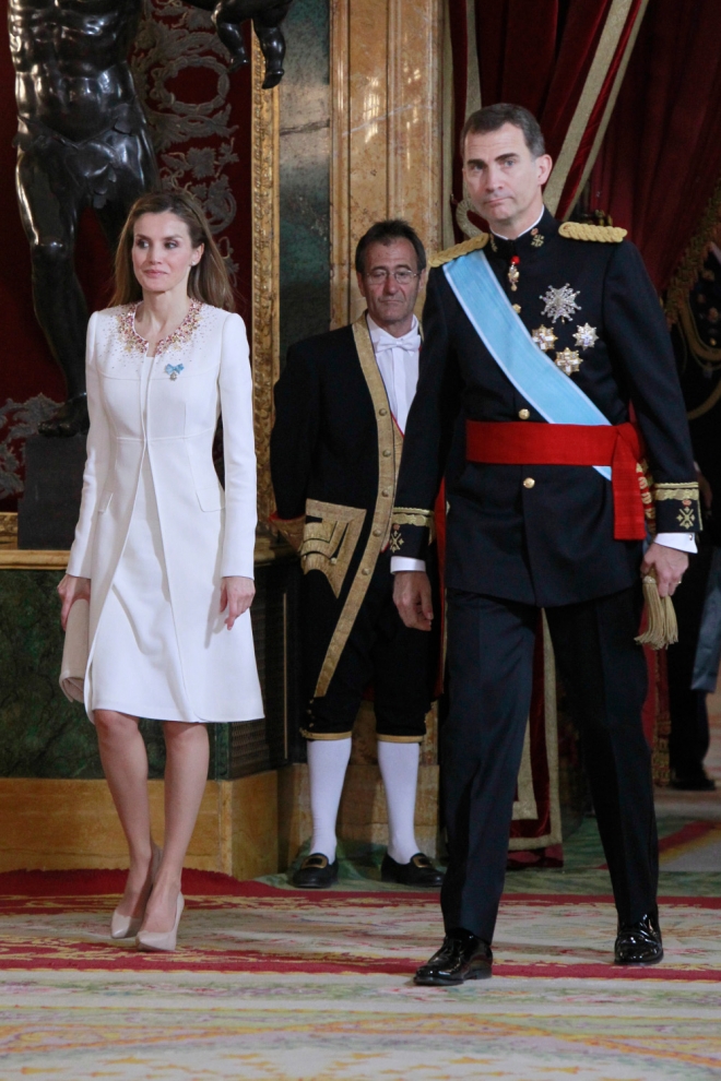Letizia y Felipe llegan al besamanos posterior a la coronación