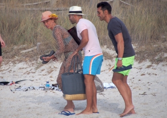 Jesús Vázquez y su marido, Roberto Cortés, de vacaciones en Formentera