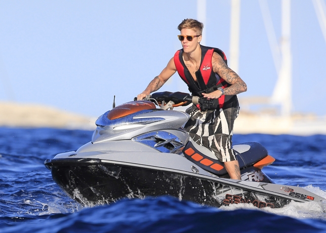 Justin Bieber se lo pasó en grande en las playas de Ibiza